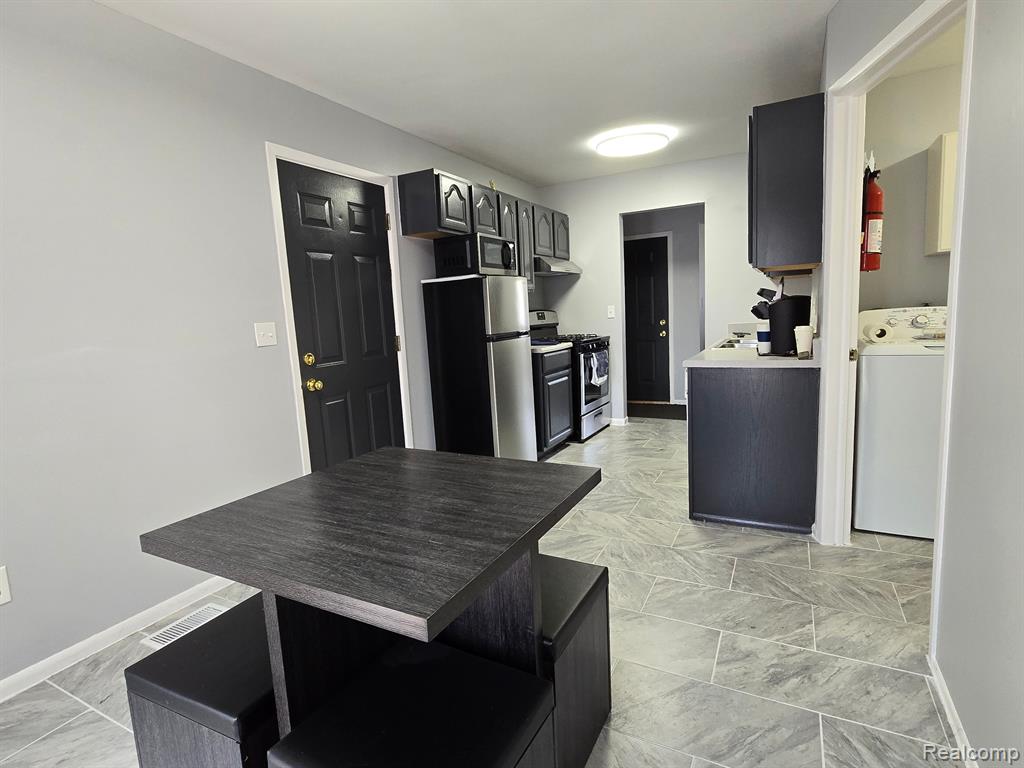 41613 ARTHUR Street, Van Buren, MI 48111 — Photo 6