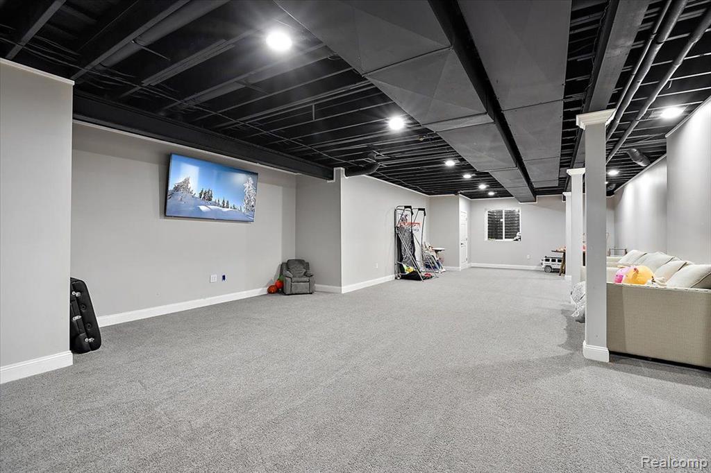 3973 LISA MARIE Drive, Sterling Heights, MI 48314 — Photo 56