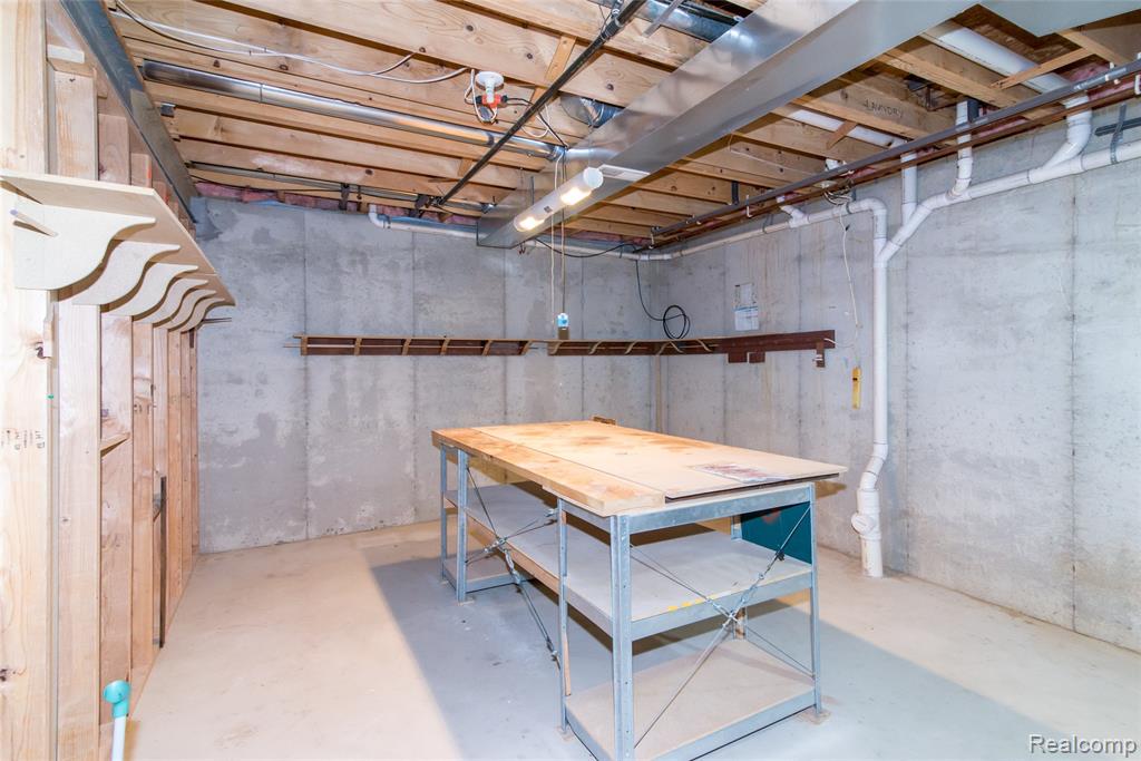840 Heatheridge Court, Brighton, MI 48116 — Photo 42
