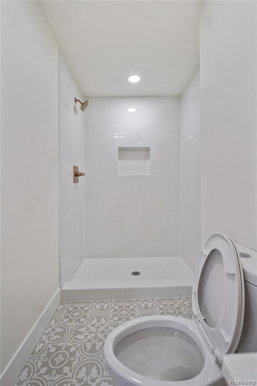 19133 Huntington Avenue, Harper Woods, MI 48225 — Photo 34