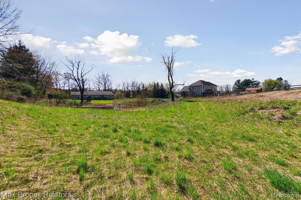 7665 PONTIAC LAKE Road, White Lake, MI — Photo 57