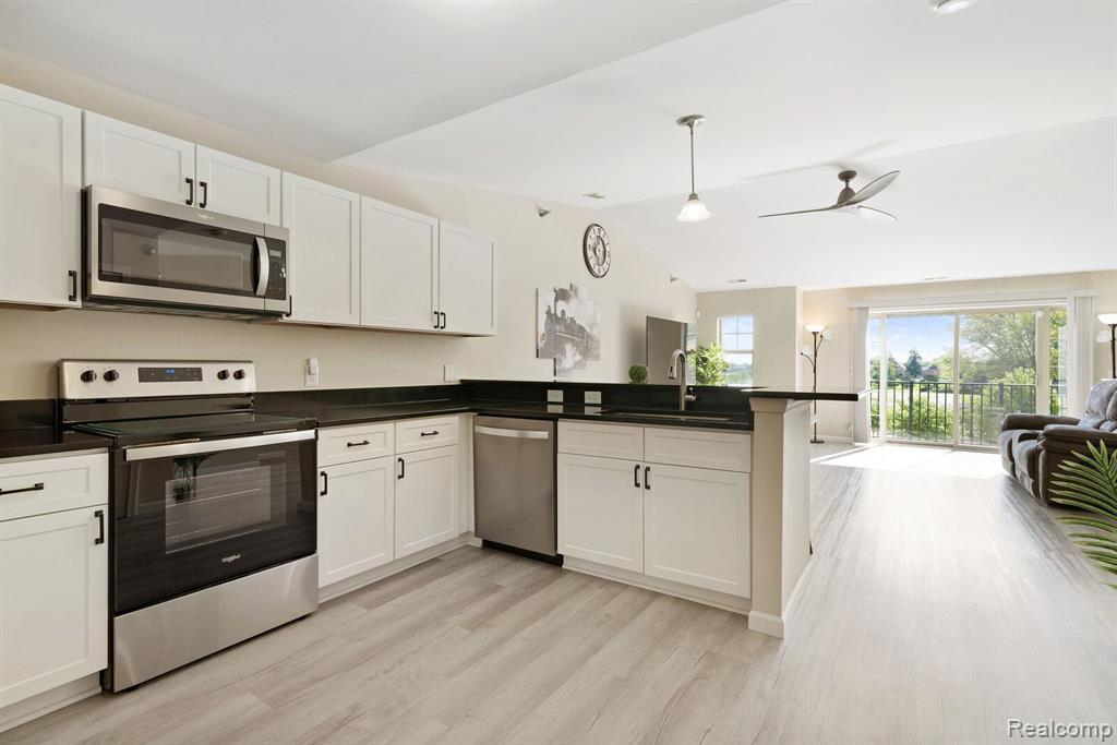 304 LEGATO Drive, Walled Lake, MI 48390 — Photo 13