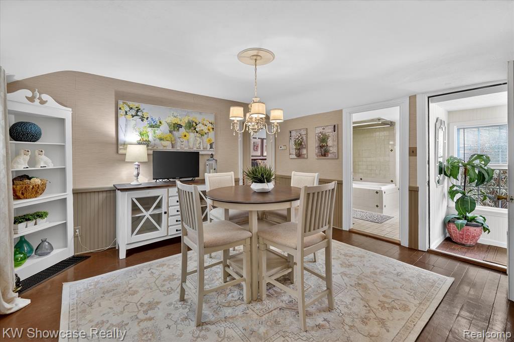 323 Franklin Street, Milford, MI 48381 — Photo 17