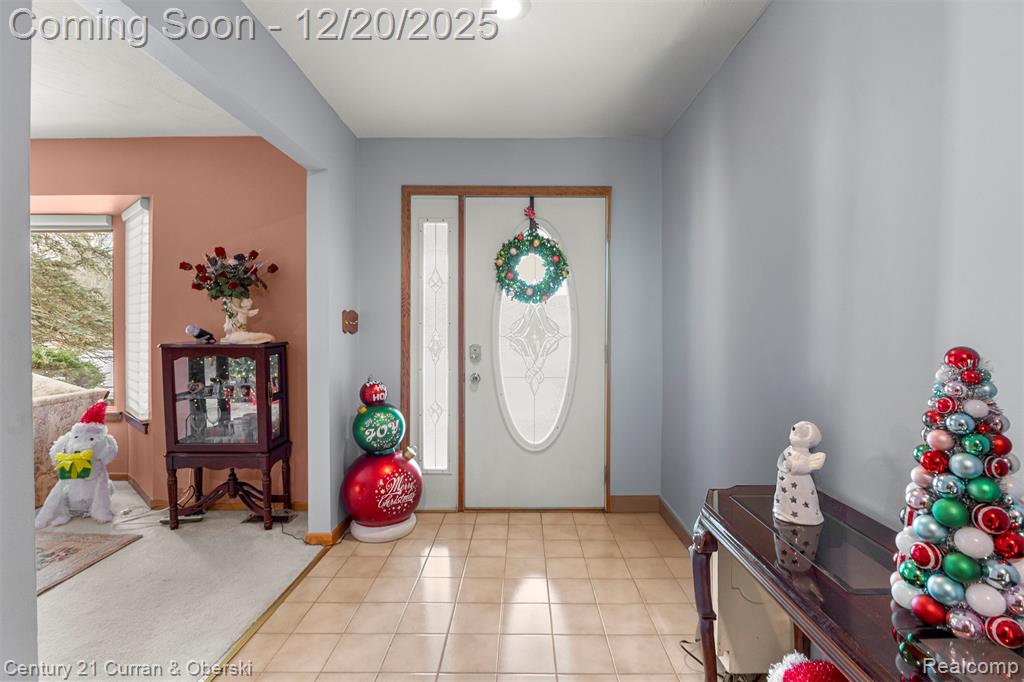 28237 W Huron River Drive, Flat Rock, MI 48134 — Photo 2