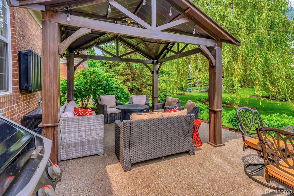48956 RUNNING TROUT Lane, Northville, MI 48168 — Photo 52