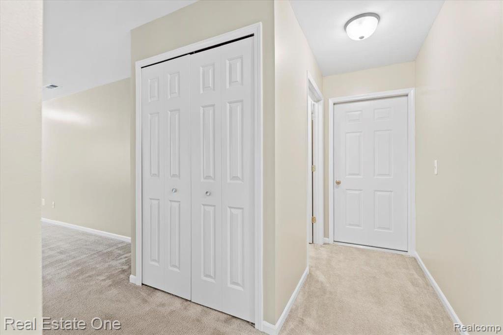 3261 WHITAKER Drive, 146, Melvindale, MI — Photo 14