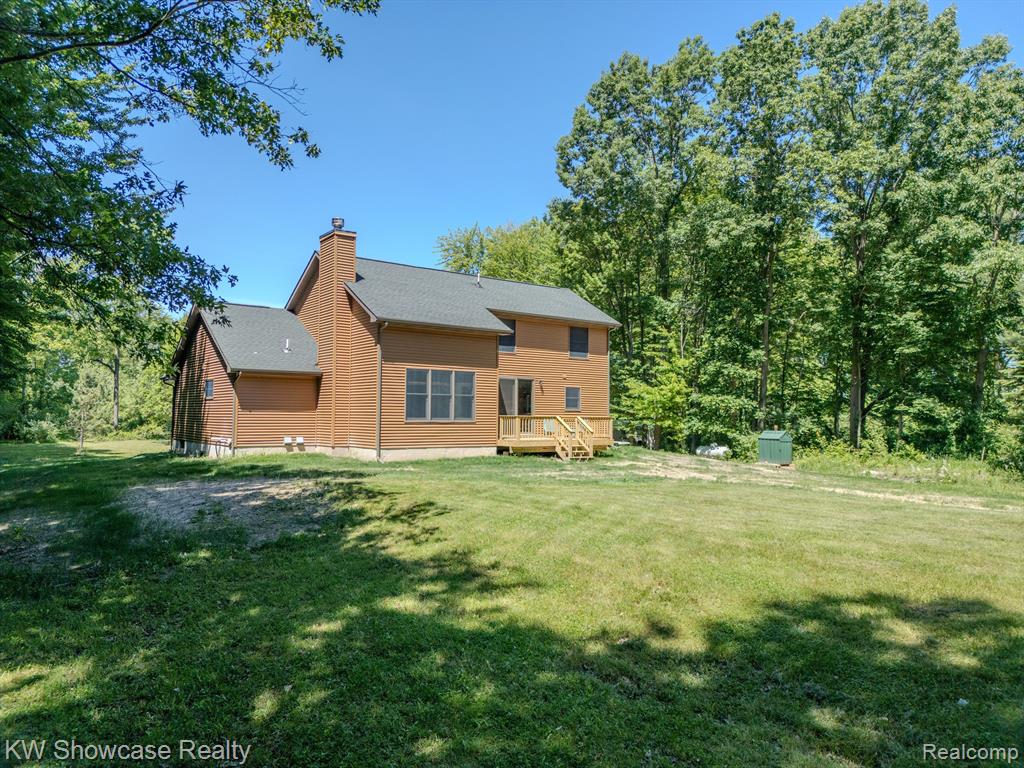 9246 WHITE Road, Linden, MI 48451 — Photo 27