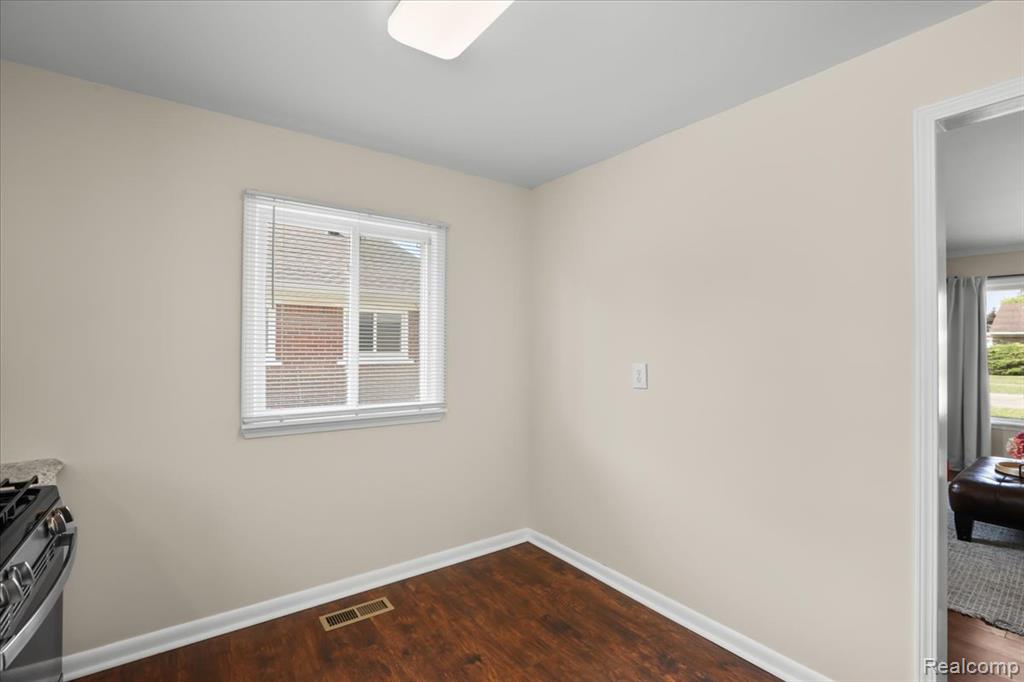 9243 Cornell Street, Taylor, MI 48180 — Photo 10