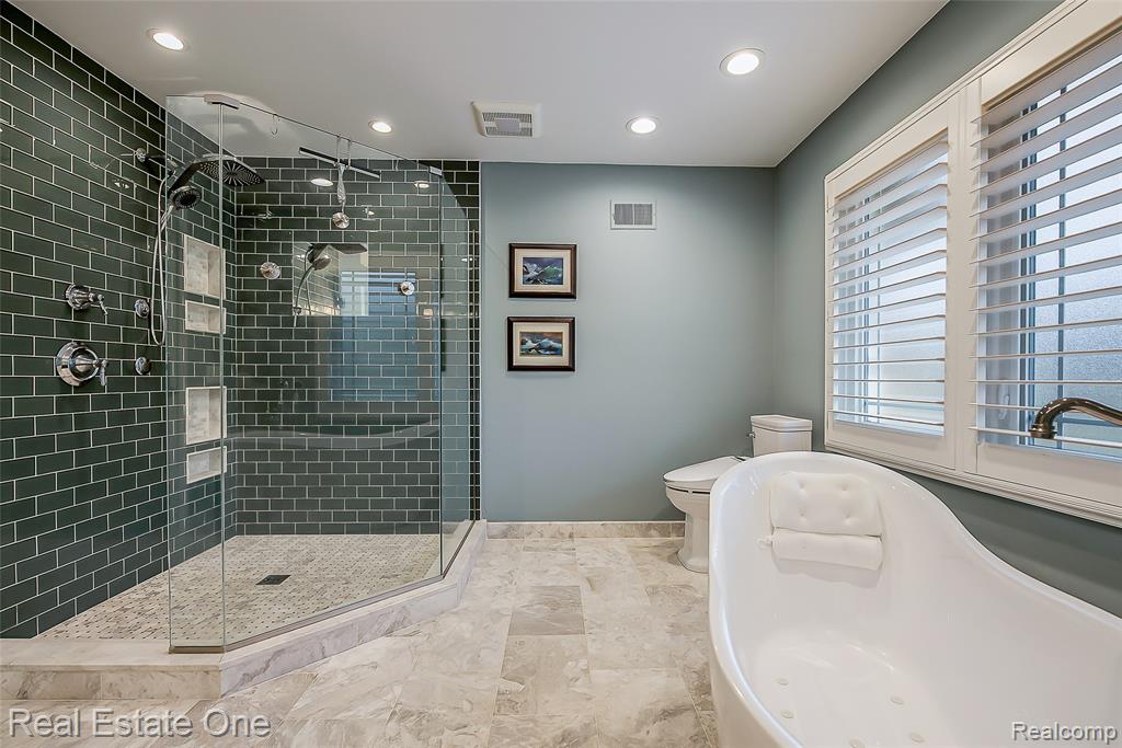 5350 Hidden Pines Drive, Brighton, MI 48116 — Photo 48