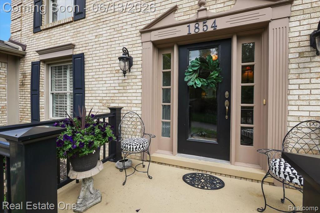 1854 Ludgate Lane, Rochester Hills, MI 48309 — Photo 5