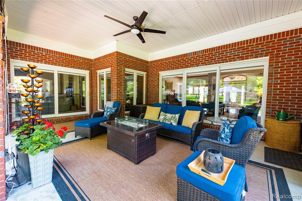 8454 Grays Drive, Grosse Ile, MI 48138 — Photo 49