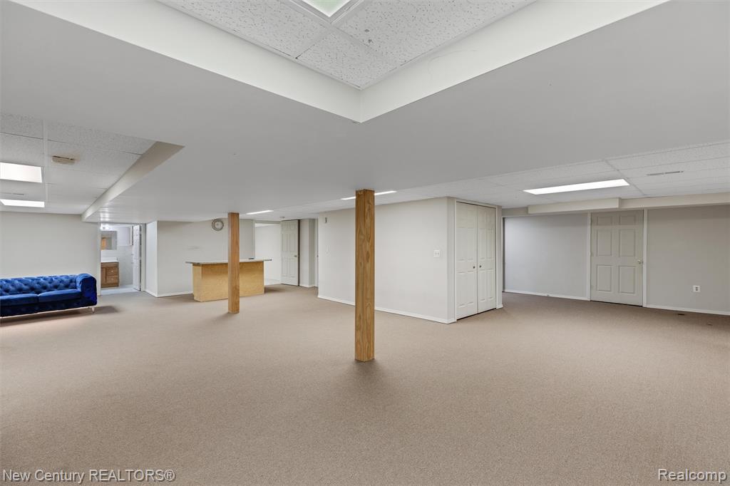 4825 Maceri Circle, Sterling Heights, MI 48314 — Photo 33