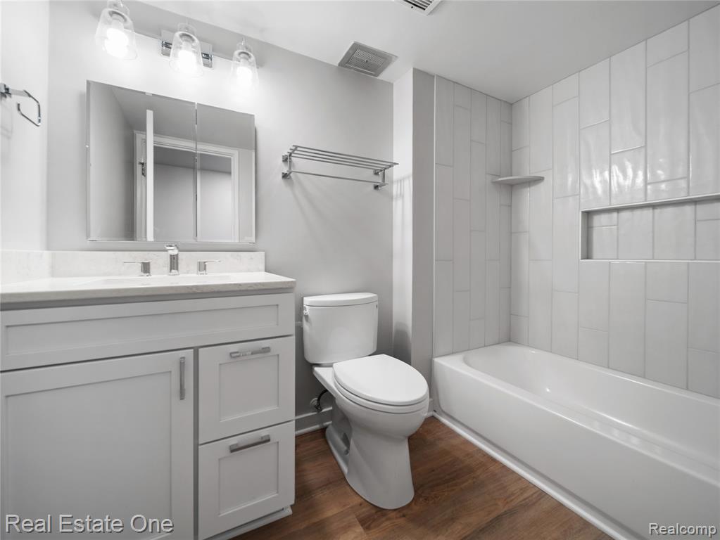 2124 Pauline Boulevard, 307, Ann Arbor, MI 48103 — Photo 19