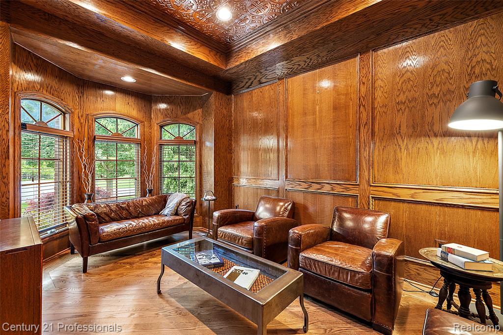 1181 Iroquois Trail, Oxford, MI 48371 — Photo 9