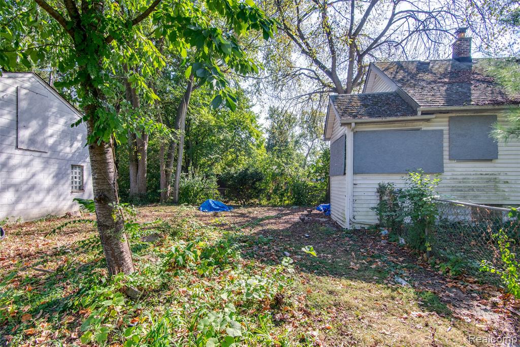 326 Eastlawn Street, Detroit, MI 48215 — Photo 47