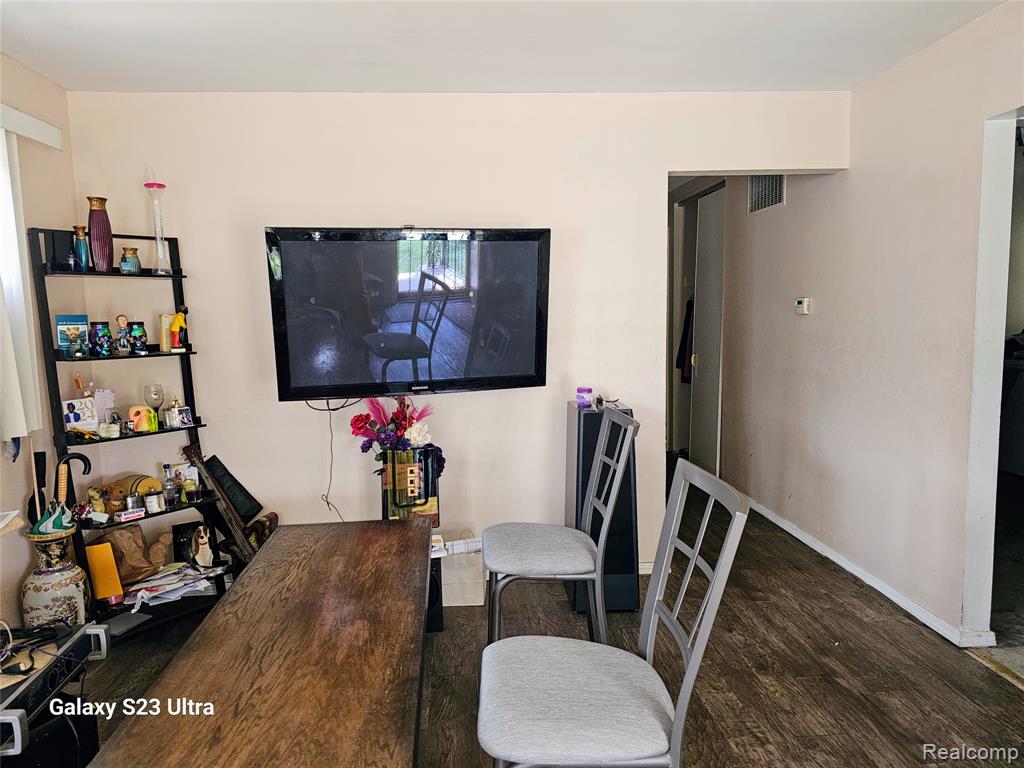 8520 Alpine Street, Detroit, MI 48204 — Photo 3