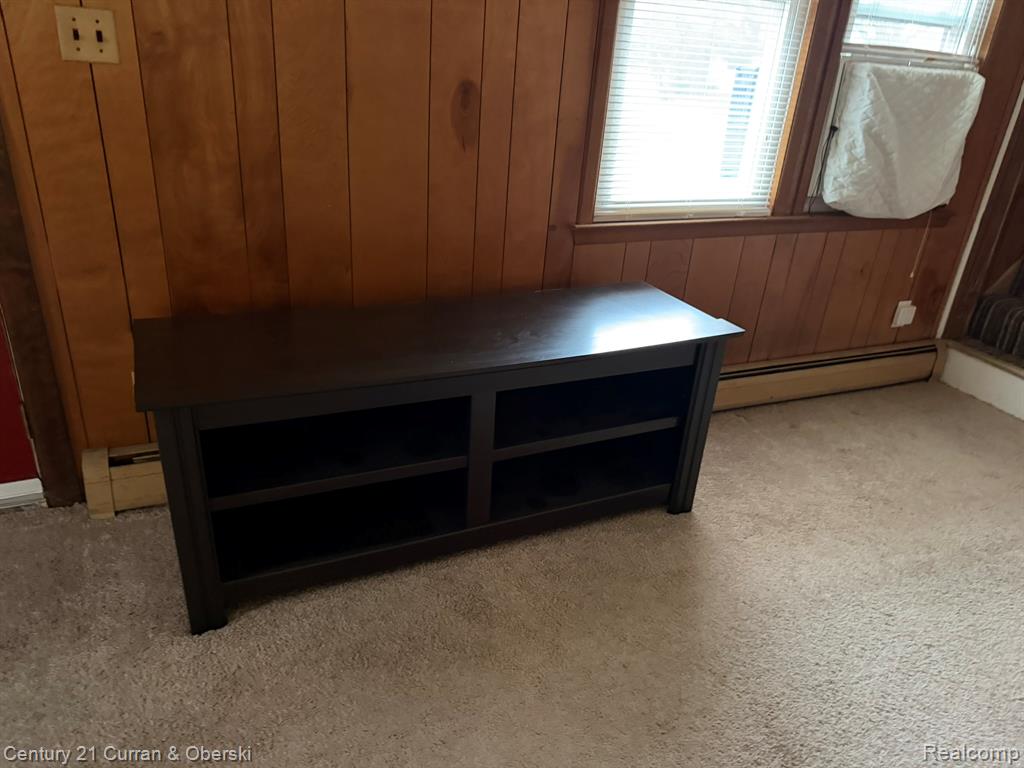 5692 Highview Street, Dearborn Heights, MI 48127 — Photo 11