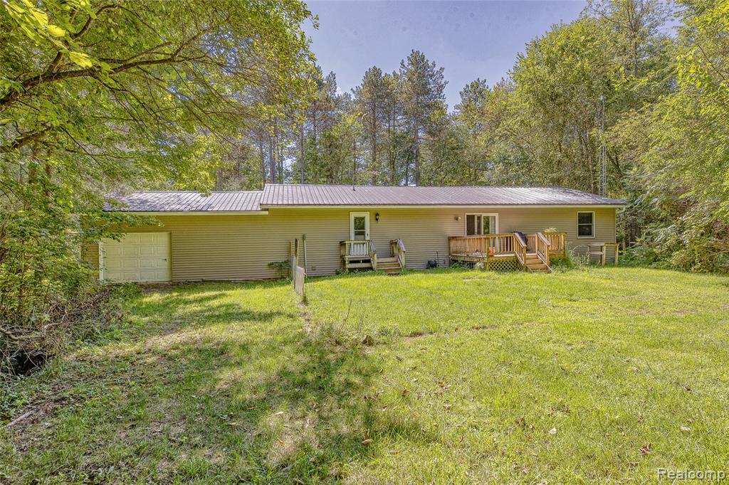 6855 Lyons Road, Imlay City, MI 48444 — Photo 6