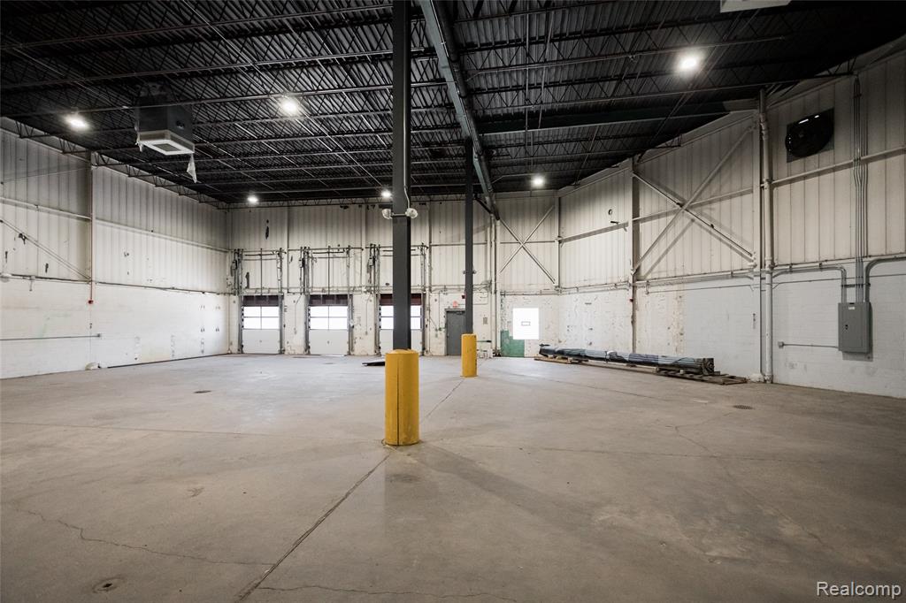 2000 Division Street, Detroit, MI, 48207