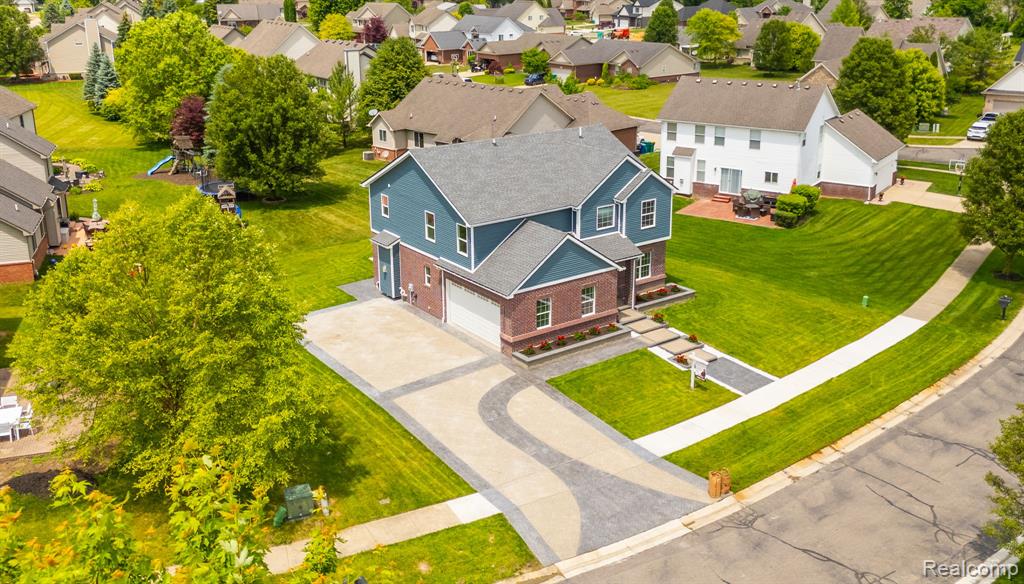 23594 Crescent Ridge Drive, New Boston, MI 48164 — Photo 44