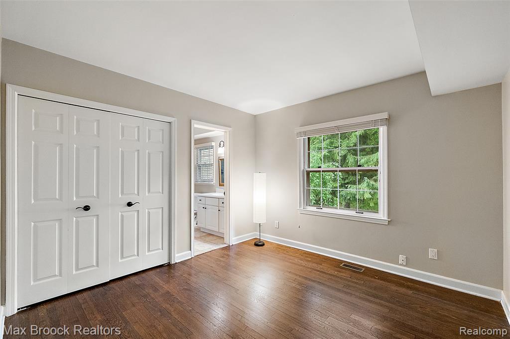 4627 Sunningdale Drive, Bloomfield Hills, MI 48302 — Photo 12