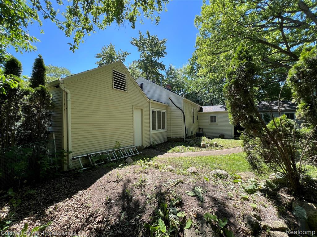 19925 Negaunee, Redford, MI 48240 — Photo 60