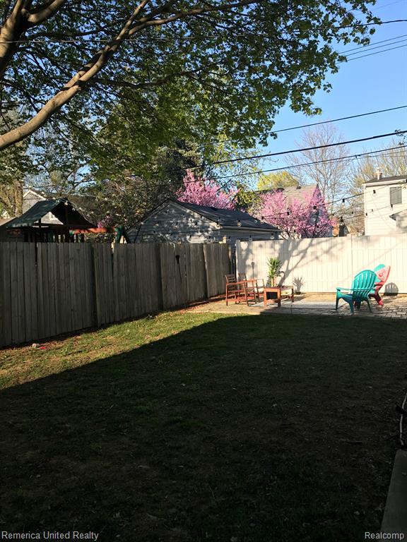 617 S EDISON Avenue, Royal Oak, MI 48067 — Photo 22