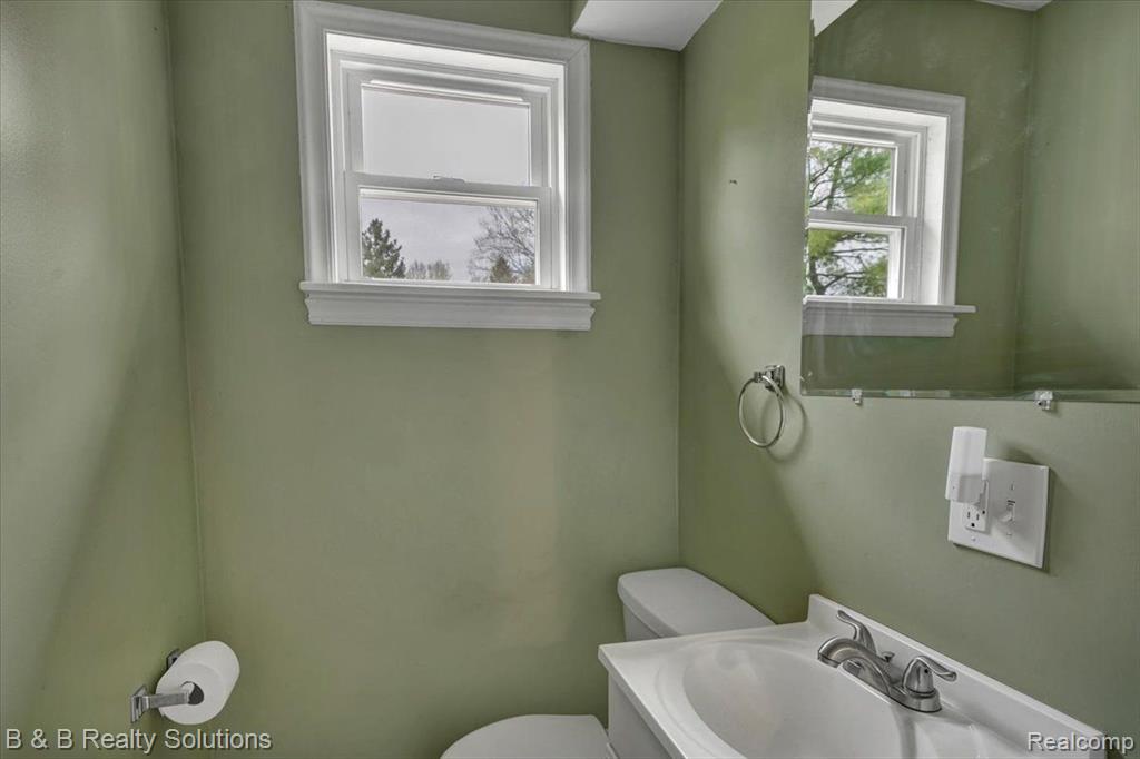 4114 COLUMBIAVILLE Road, Columbiaville, MI 48421 — Photo 30