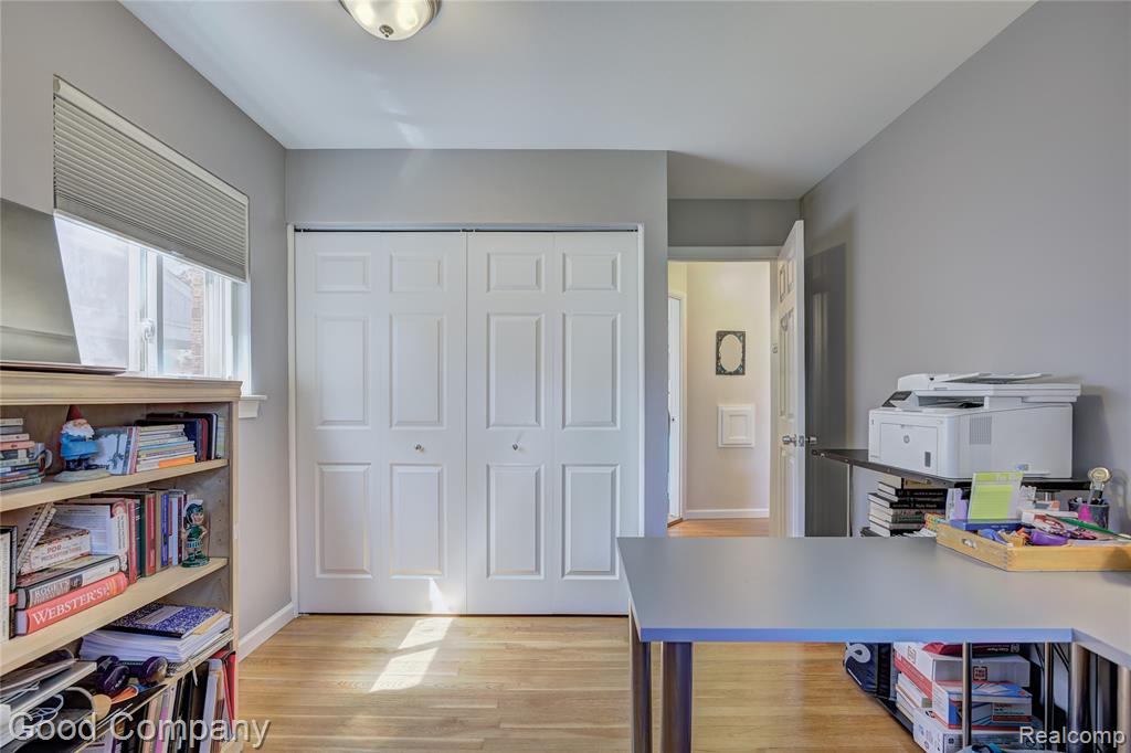 4248 Rosewold Avenue, Royal Oak, MI 48073 — Photo 16
