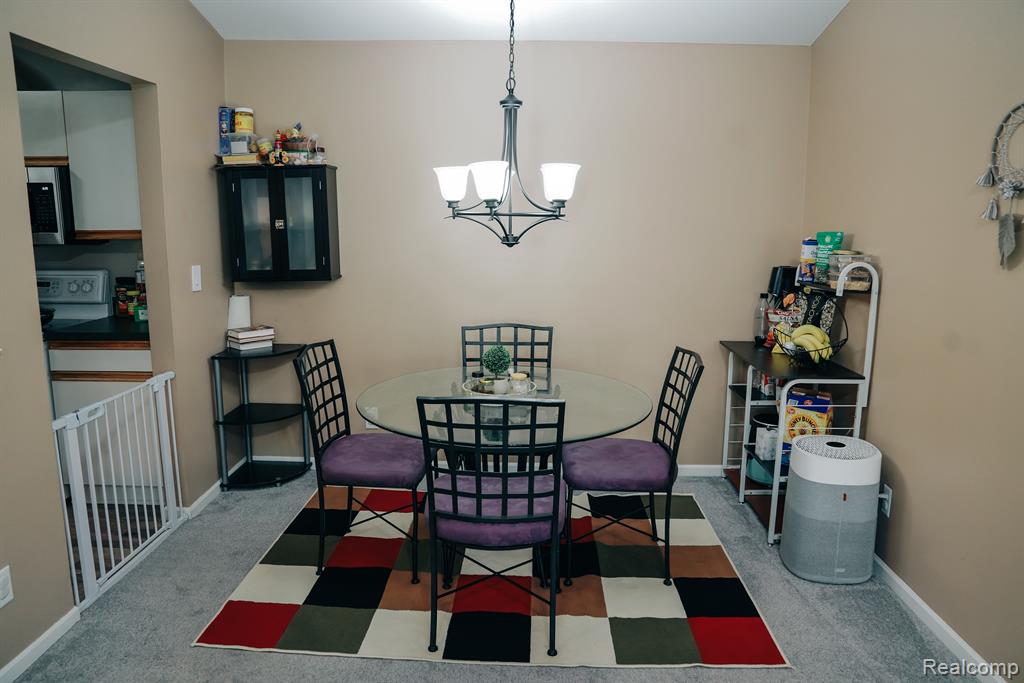 44840 MARIGOLD Drive, Sterling Heights, MI 48314 — Photo 17