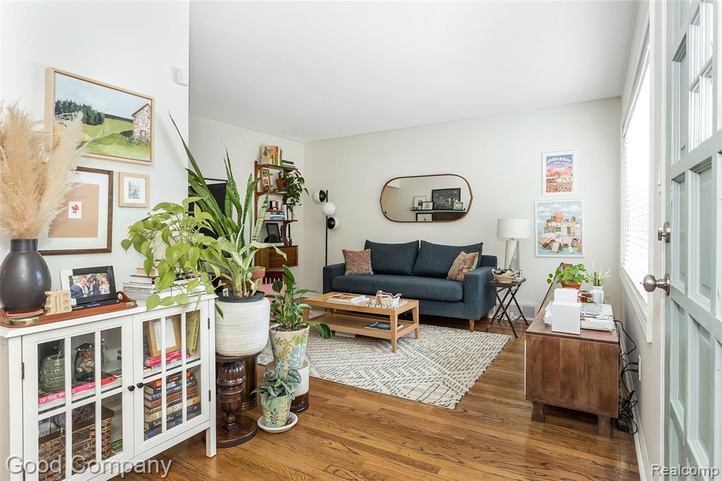 920 W Windemere Avenue, Royal Oak, MI 48073 — Photo 3