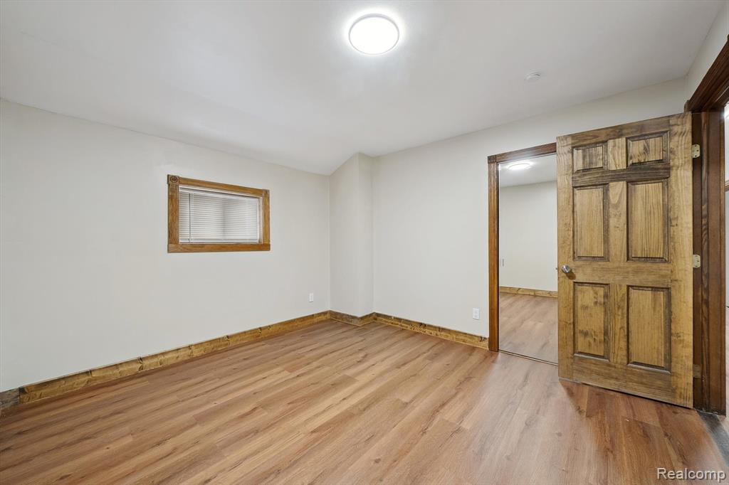 8270 McClements Road, Brighton, MI 48114 — Photo 15