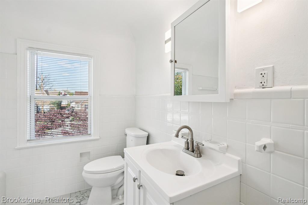 13380 Kilbourne Street, Detroit, MI 48213 — Photo 14