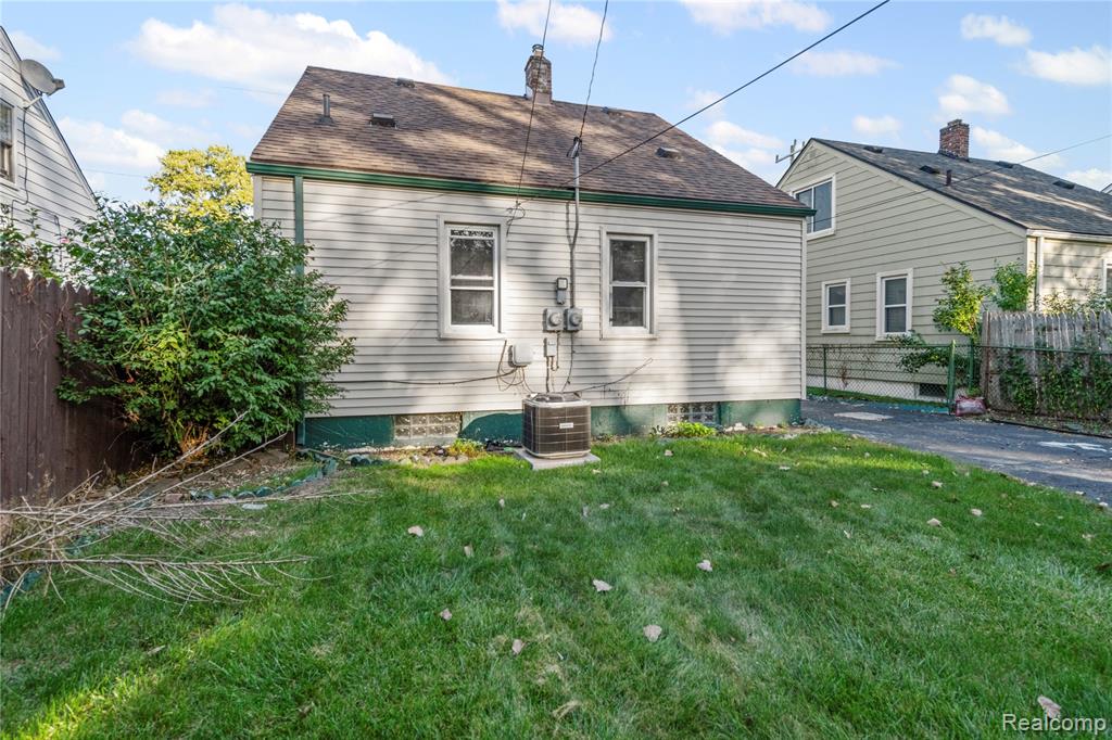 4484 Howe Road, Wayne, MI 48184 — Photo 28