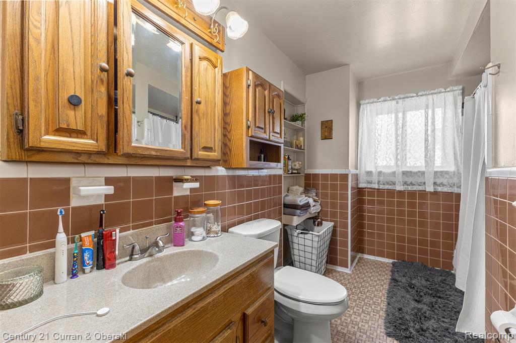 5015 Lincoln Boulevard, Dearborn Heights, MI 48125 — Photo 14