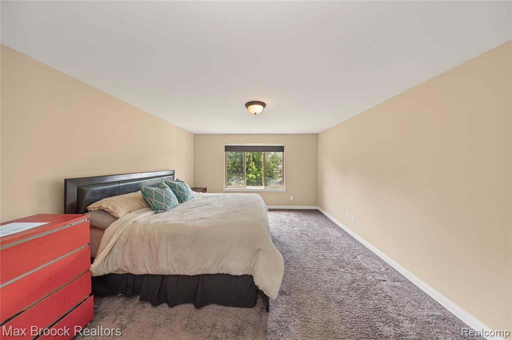 5142 Trailwood Lane, Warren, MI 48092 — Photo 18