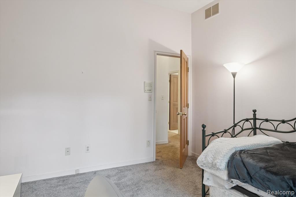 9724 Pine Valley Trail, Brighton, MI 48114 — Photo 38