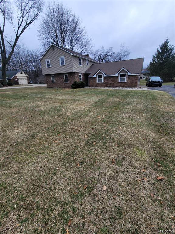 8955 MARGO Drive, Brighton, MI 48114 — front exterior