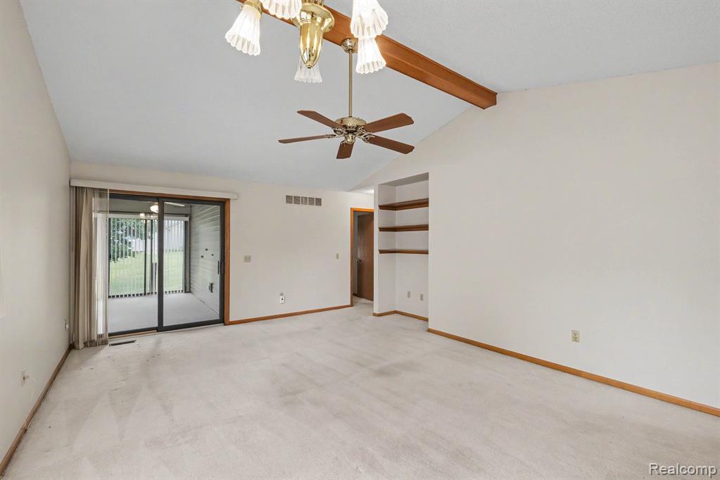 4284 Chapel Lane, Swartz Creek, MI 48473 — Photo 7