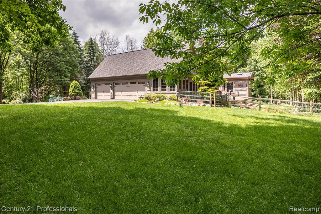 9200 Fox Hollow Road, Clarkston, MI 48348 — Photo 47