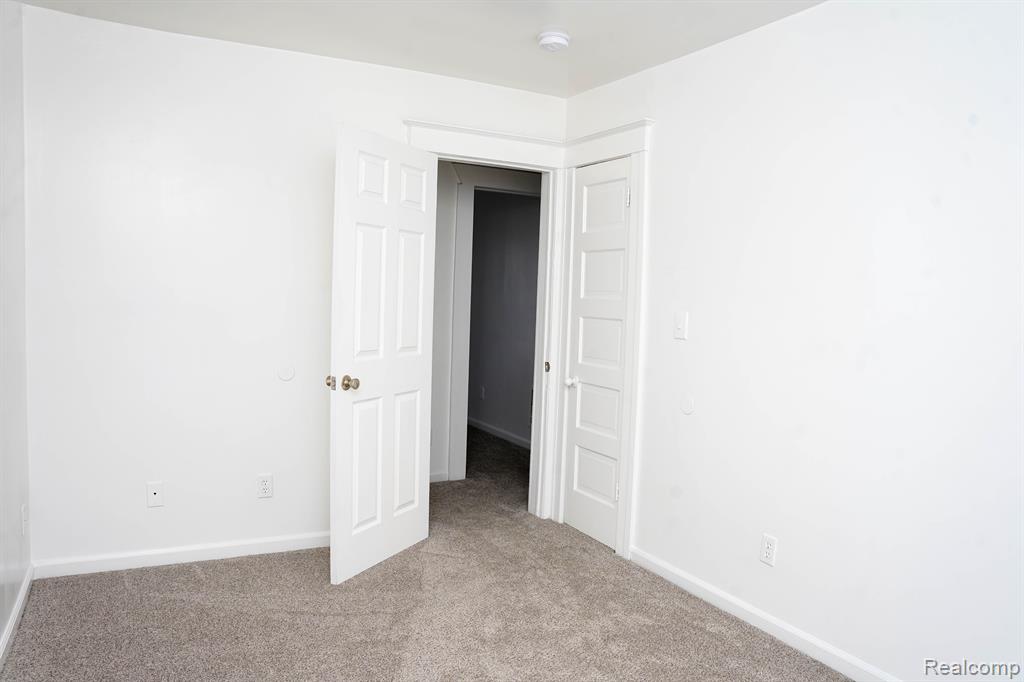 81 WILLARD Street, Pontiac, MI 48342 — Photo 27