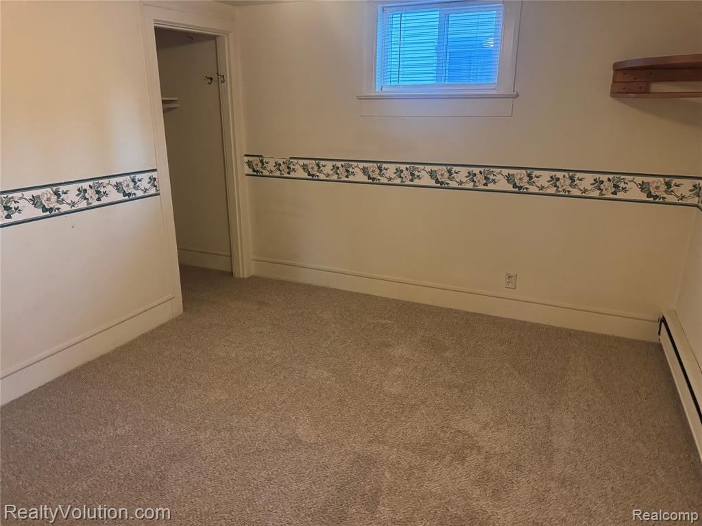 727 W Park Street, Lapeer, MI 48446 — Photo 7