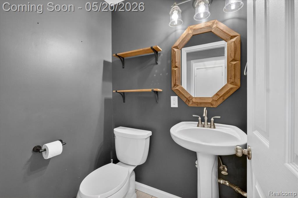 38010 John P Street, Clinton Twp, MI 48036 — Photo 23
