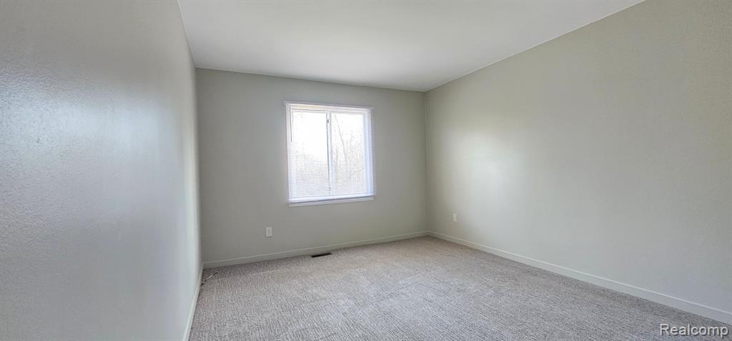 6682 MAPLE LAKES Drive, West Bloomfield, MI — Photo 39