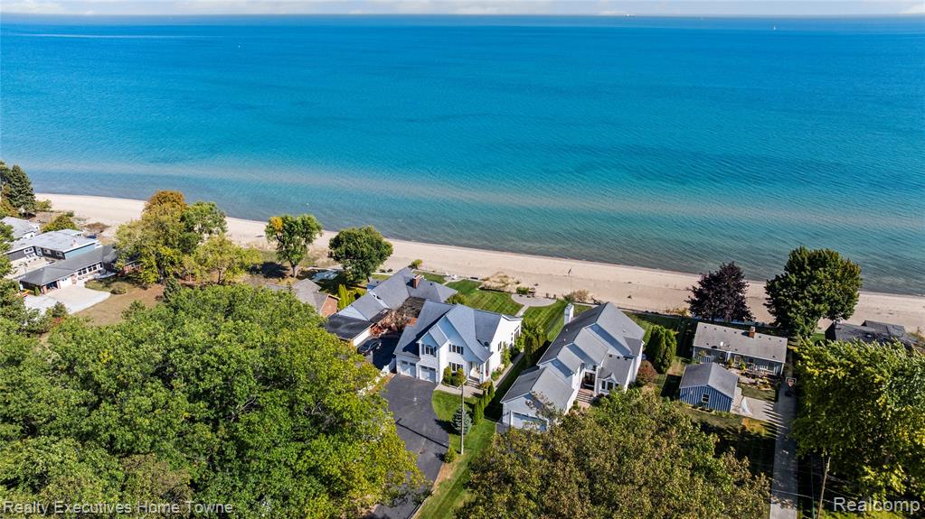 5802 Lakeshore Road, Fort Gratiot, MI 48059 — Photo 18