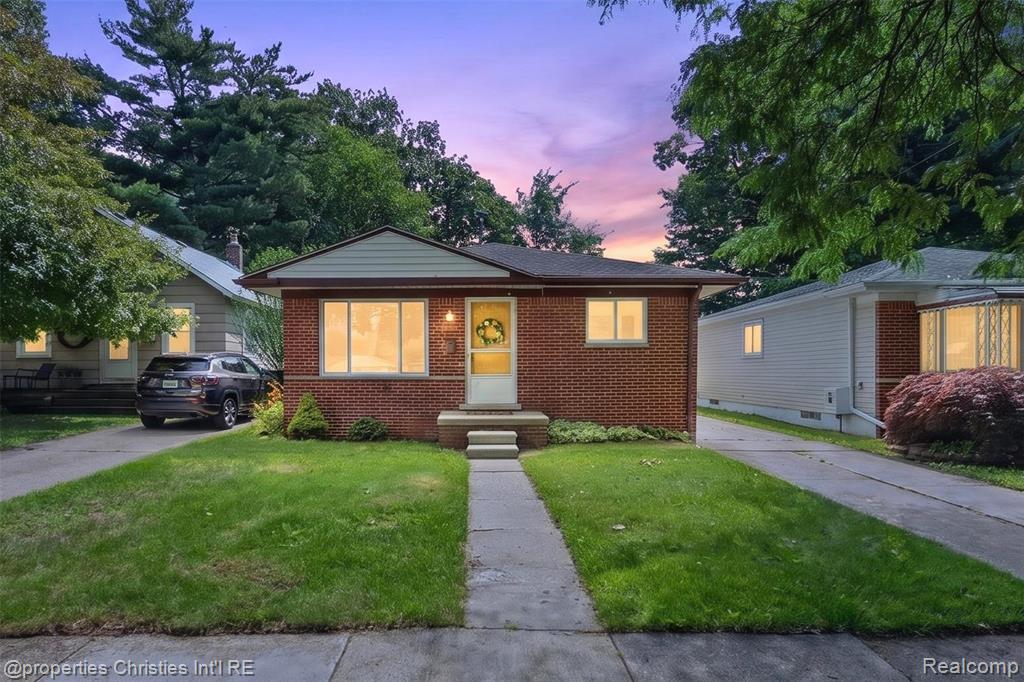 27856 Lenox Avenue, Madison Heights, MI 48071 — Photo 2