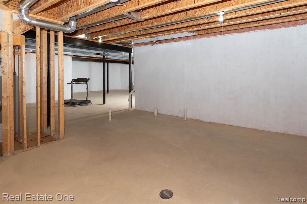 3755 S Century Oak Circle, Oakland, MI — Photo 40