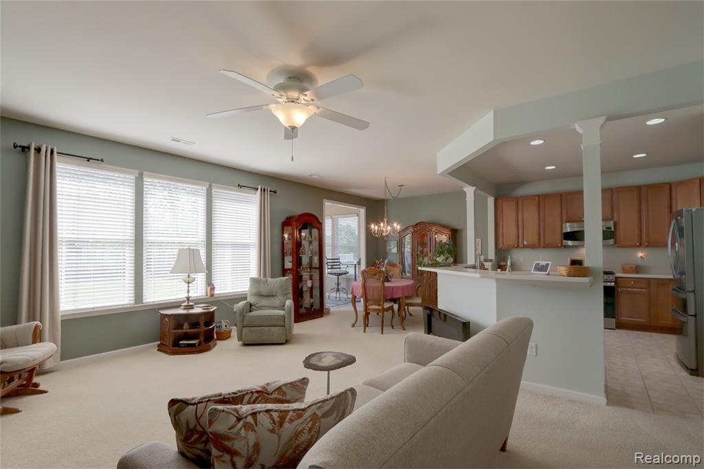 26489 Higgins Way, Flat Rock, MI 48134 — Photo 10