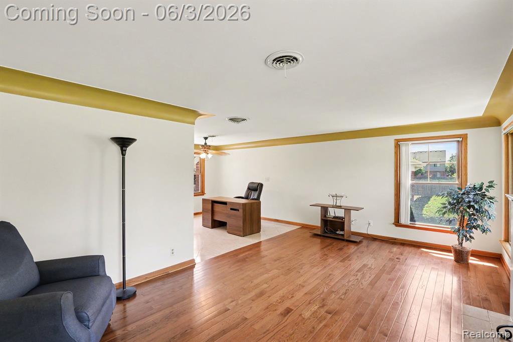 46430 Schoenherr Road, Utica, MI 48315 — Photo 11
