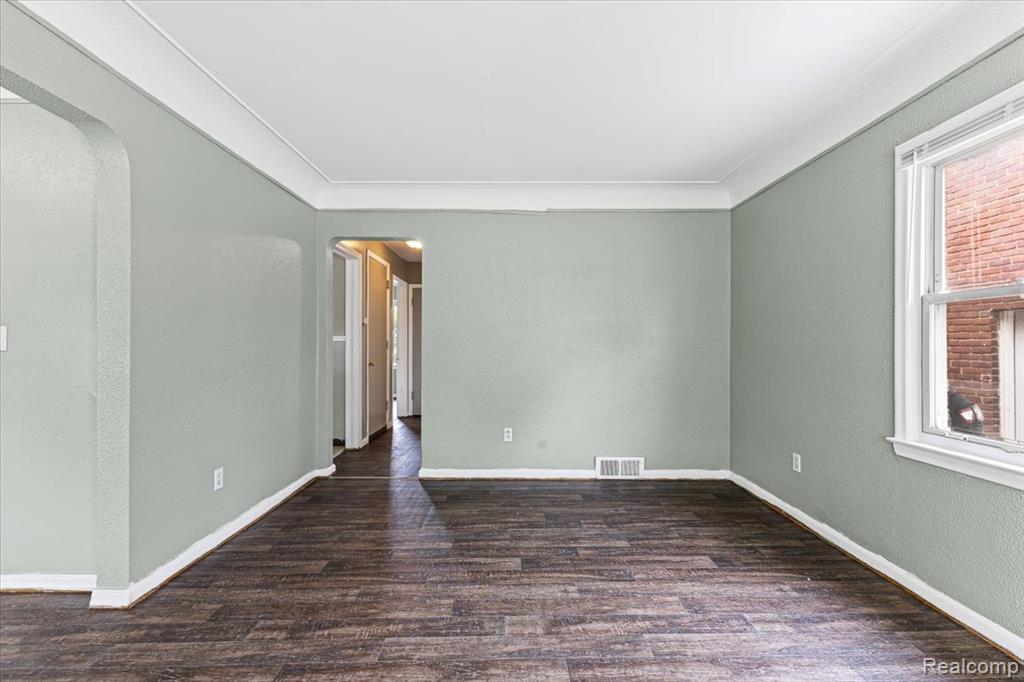 6905 Archdale Street, Dearborn, MI 48228 — Photo 2